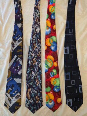 Bundle of 4 Men's Ties